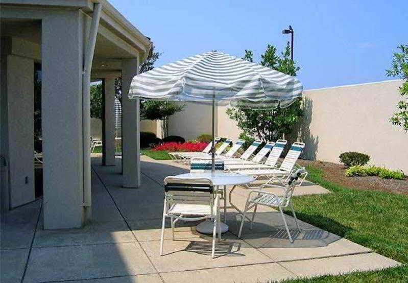 Courtyard Cincinnati Airport South/Florence Bagian luar foto
