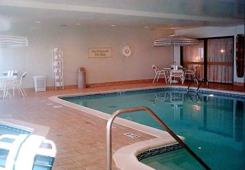 Courtyard Cincinnati Airport South/Florence Bagian luar foto